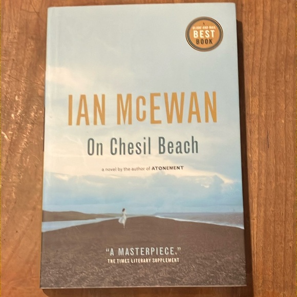 Book: On Chesil Beach Book by Ian McEwan - Picture 1 of 10